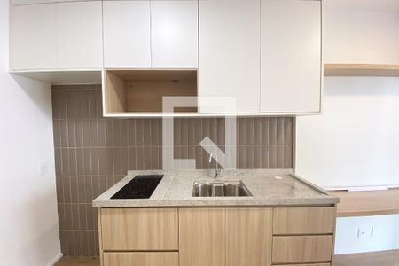 Sala/Cozinha de kitnet/studio para alugar com 1 quarto, 29m² em Pinheiros, São Paulo
