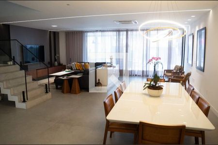 Casa à venda com 6 quartos, 483m² em Barra da Tijuca, Rio de Janeiro