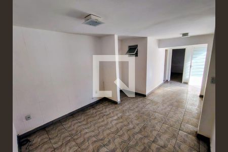 Casa à venda com 3 quartos, 209m² em Alto Barroca, Belo Horizonte