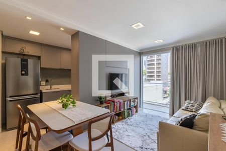 Apartamento à venda com 2 quartos, 72m² em Cambuí, Campinas