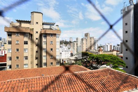 Vista da Sala de apartamento para alugar com 3 quartos, 173m² em Santo Antônio, Belo Horizonte