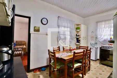 Sala de casa à venda com 3 quartos, 350m² em Vila Bertioga, São Paulo