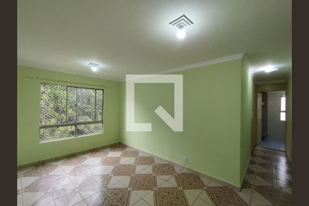 Sala de apartamento para alugar com 2 quartos, 62m² em Jardim Santa Emilia, São Paulo