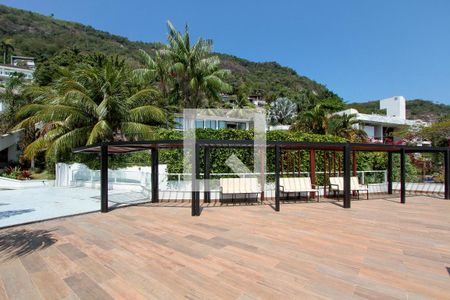 Dedeck de casa de condomínio à venda com 4 quartos, 850m² em Itanhangá, Rio de Janeiro