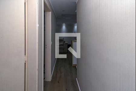 Corredor de apartamento à venda com 2 quartos, 49m² em Jardim Patente, São Paulo