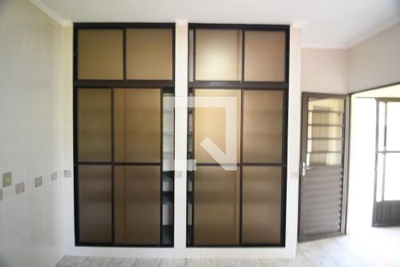 Casa 2 - Cozinha de casa de condomínio à venda com 4 quartos, 487m² em Jardim Botânico (sousas), Campinas