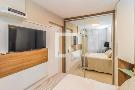 Quarto 1 de apartamento à venda com 2 quartos, 71m² em Passo d’Areia, Porto Alegre