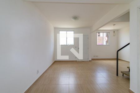 Casa de Condomínio para alugar com 3 quartos, 78m² em Fazenda Santa Cândida, Campinas