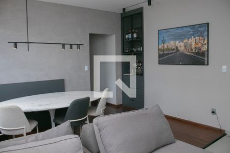 Sala de apartamento à venda com 3 quartos, 92m² em Santa Efigênia, Belo Horizonte