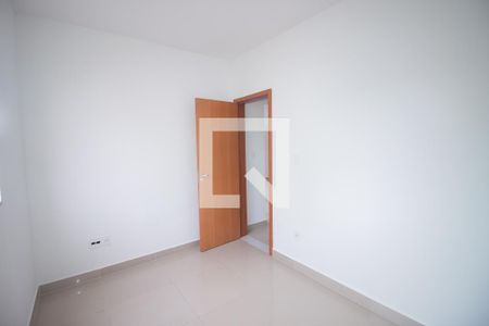 Quarto  de apartamento para alugar com 2 quartos, 68m² em Cabral, Contagem