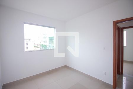 Suíte de apartamento para alugar com 2 quartos, 68m² em Cabral, Contagem