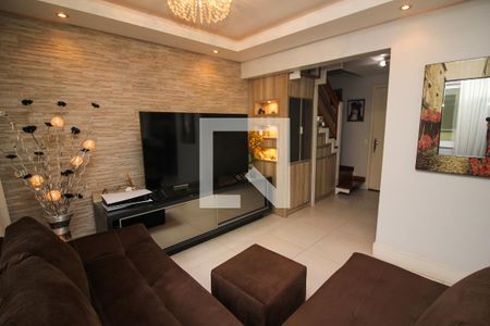 Sala de casa de condomínio à venda com 4 quartos, 218m² em Teresópolis, Porto Alegre