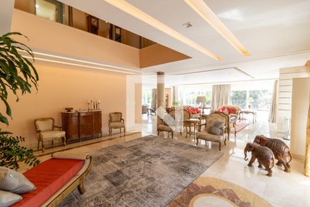 Sala 1 de casa de condomínio para alugar com 7 quartos, 940m² em Cavalhada, Porto Alegre