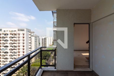 Varanda de apartamento à venda com 3 quartos, 240m² em Indianópolis, São Paulo