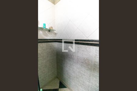 Banheiro da Suíte 2 de casa para alugar com 5 quartos, 800m² em Badu, Niterói