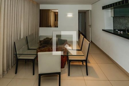 Sala de apartamento para alugar com 4 quartos, 120m² em Ouro Preto, Belo Horizonte