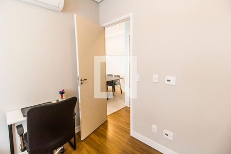 Quarto 2 de apartamento à venda com 2 quartos, 69m² em Alphaville, Barueri