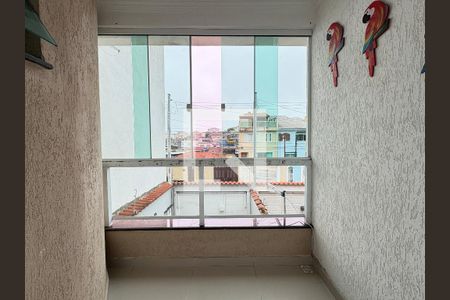 Sacada de casa à venda com 3 quartos, 130m² em Vila Linda, Santo André