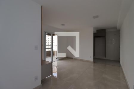 Sala de apartamento para alugar com 2 quartos, 60m² em Santa Terezinha, Santo André