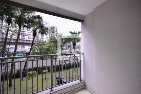 Varanda de kitnet/studio para alugar com 1 quarto, 24m² em Vila Andrade, São Paulo
