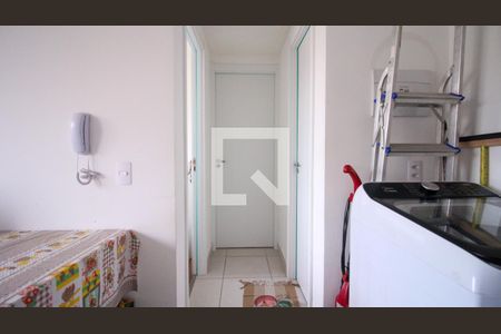 Sala/Cozinha de apartamento para alugar com 2 quartos, 32m² em Vila Graciosa, São Paulo
