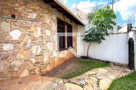 Jardim de casa à venda com 4 quartos, 495m² em São Luiz, Belo Horizonte