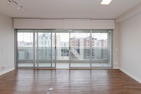 Sala/Quarto de apartamento à venda com 1 quarto, 58m² em Santo Amaro, São Paulo