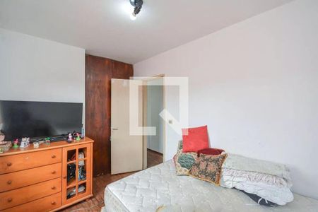 Casa à venda com 4 quartos, 140m² em Jardim Sabara, São Paulo