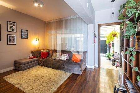 Casa à venda com 2 quartos, 129m² em Vila Ipojuca, São Paulo