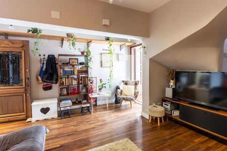 Casa à venda com 2 quartos, 129m² em Vila Ipojuca, São Paulo