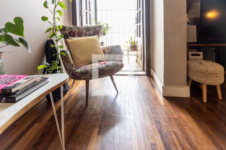 Casa à venda com 2 quartos, 129m² em Vila Ipojuca, São Paulo