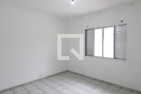 Quarto 1 de casa para alugar com 2 quartos, 100m² em Vila Santana, São Paulo