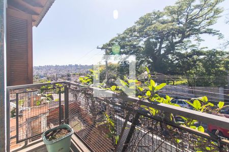 Varanda de casa à venda com 3 quartos, 175m² em Partenon, Porto Alegre