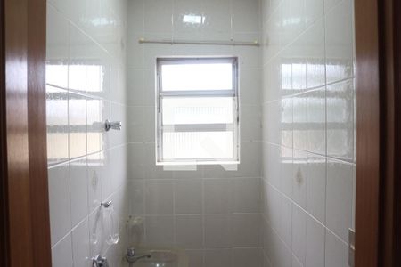Lavabo de casa à venda com 4 quartos, 245m² em Jardim Sao Caetano, São Caetano do Sul