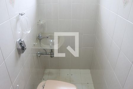 Lavabo de casa à venda com 4 quartos, 245m² em Jardim Sao Caetano, São Caetano do Sul