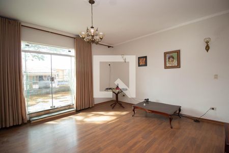 Sala de casa para alugar com 5 quartos, 300m² em Jaraguá, São Paulo