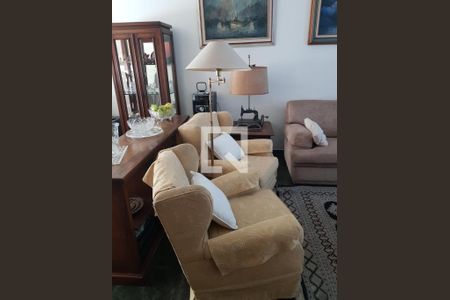 Foto 03 de casa à venda com 3 quartos, 180m² em Campo Belo, São Paulo