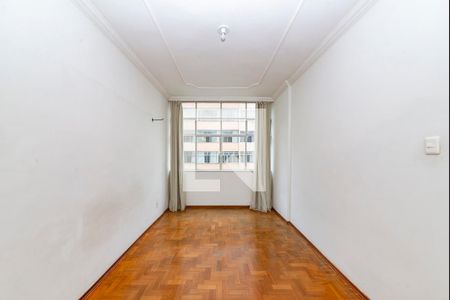 Quarto 1 de apartamento para alugar com 2 quartos, 90m² em Barro Preto, Belo Horizonte