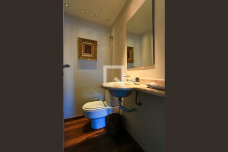 Lavabo  de apartamento à venda com 3 quartos, 160m² em Vila Andrade, São Paulo