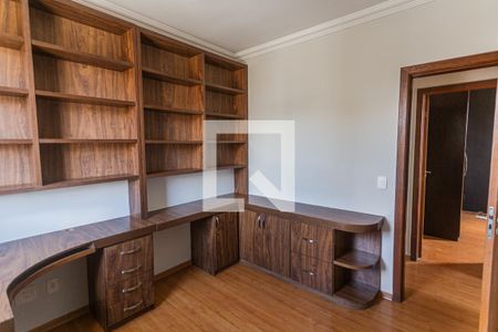 Quarto 1 de apartamento para alugar com 4 quartos, 200m² em Palmares, Belo Horizonte