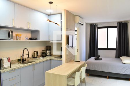 Studio de kitnet/studio para alugar com 1 quarto, 23m² em Centro, Curitiba