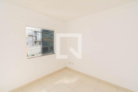 Quarto 1 de apartamento para alugar com 3 quartos, 86m² em Diamante, Belo Horizonte