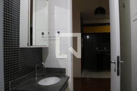 Banheiro de apartamento à venda com 1 quarto, 33m² em Água Branca, São Paulo