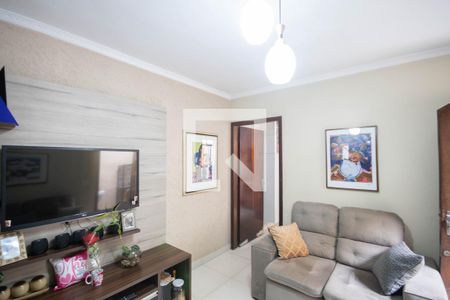 Sala de casa à venda com 4 quartos, 140m² em Vila Nova Galvão, São Paulo