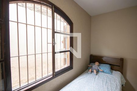 Quarto 1 de casa à venda com 4 quartos, 140m² em Vila Nova Galvão, São Paulo