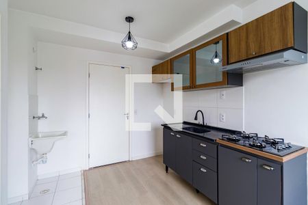 Sala/Cozinha de apartamento para alugar com 1 quarto, 26m² em Vila Nova das Belezas, São Paulo
