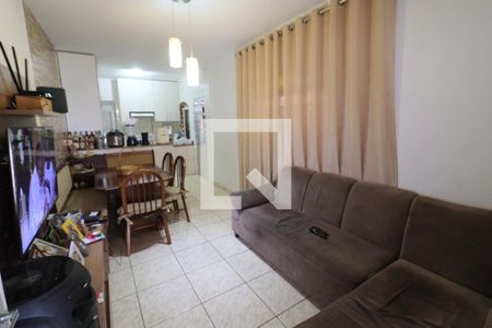 Sala de casa à venda com 3 quartos, 276m² em Umuarama, Osasco