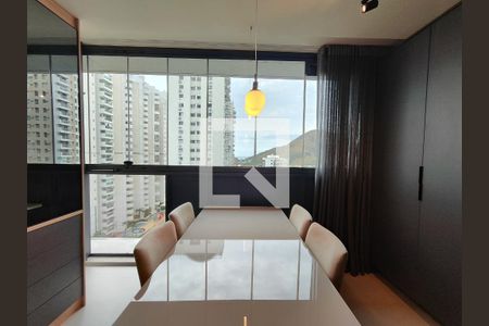 Sala de apartamento para alugar com 2 quartos, 81m² em Recreio dos Bandeirantes, Rio de Janeiro