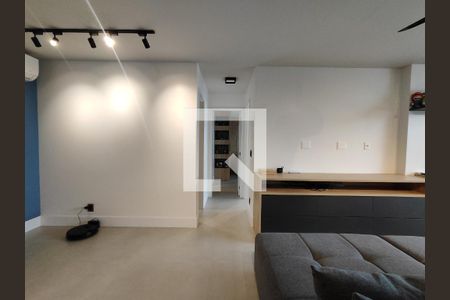 Sala de apartamento para alugar com 2 quartos, 81m² em Recreio dos Bandeirantes, Rio de Janeiro