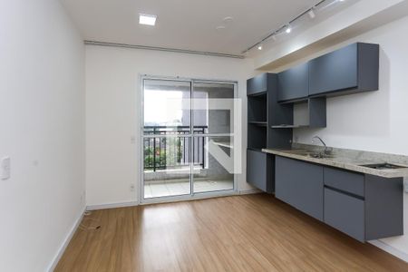 sala de kitnet/studio para alugar com 2 quartos, 39m² em Cidade Jardim, São Paulo